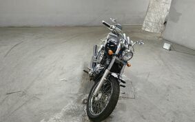 HONDA SHADOW 400 SLASHER 2000 NC40