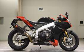 APRILIA RSV4 FACTORY 2011 RK00