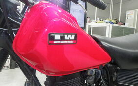 YAMAHA TW225 DG09J