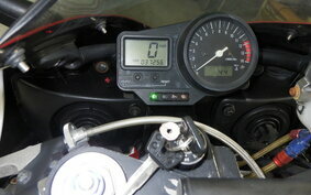 YAMAHA YZF-R1 1998 RN01