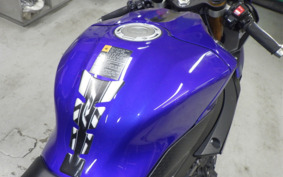 YAMAHA YZF-R1 2019