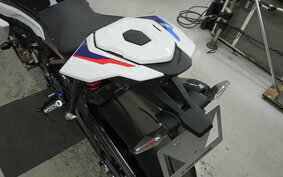 BMW S1000R M PACKAGE 2022 0E51