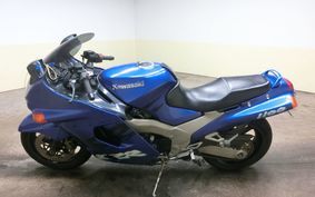 KAWASAKI ZZ1100 NINJA 1995 ZXT10D