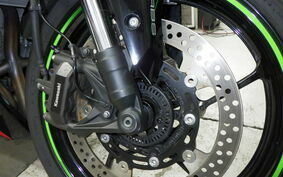 KAWASAKI ZX-25R ZX250E