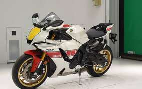 YAMAHA YZF-R1 2023 RN65J