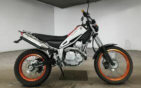 YAMAHA TRICKER DG16J