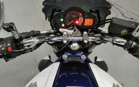 SUZUKI GLADIUS 2010 VK58A