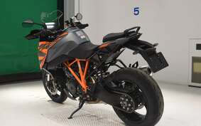 KTM 1290 SUPER DUKE GT 2022