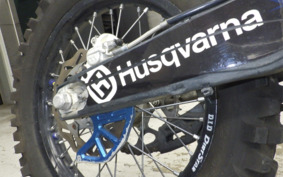 HUSQVARNA FE250