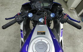 YAMAHA YZF-R25 RG10J