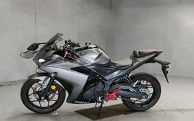 YAMAHA YZF-R25 RG10J