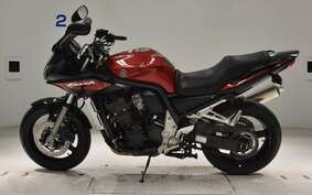 YAMAHA FZS1000 FAZER 2005