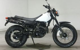 YAMAHA TW225 DG09J