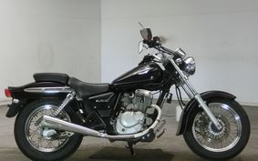 SUZUKI マローダー125 NF48A