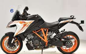 KTM 1290 SUPER DUKE GT 2021 V6940