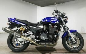 YAMAHA XJR1300 2001 RP03J