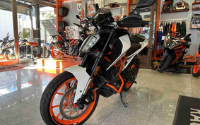 KTM 390 DUKE 2018 JPJ40