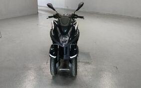 YAMAHA TRICITY 125 SE82J