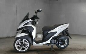 YAMAHA TRICITY 125 SE82J