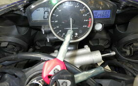 YAMAHA YZF-R1 2005