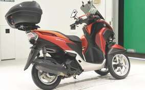 YAMAHA TRICITY 125 SE82J