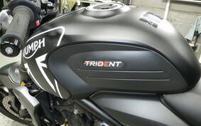 TRIUMPH TRIDENT 660 2022 GL10U3