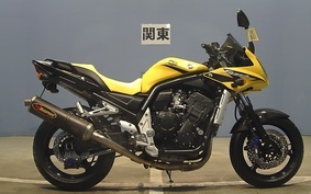 YAMAHA FZS1000 FAZER 2003 RN06