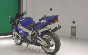 YAMAHA YZF-R1 1999 RN01