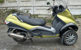 PIAGGIO MP3 250 N472