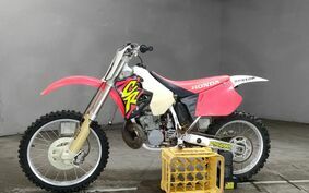 HONDA CR250R ME03