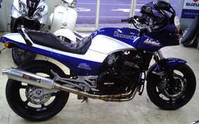 KAWASAKI GPZ900R NINJA 1995 ZX900A