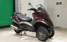 PIAGGIO MP3 250