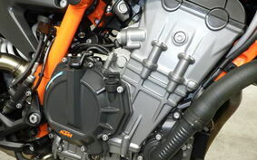 KTM 890 DUKE R 2021