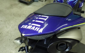 YAMAHA YZF-R1 2004