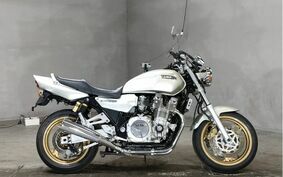 YAMAHA XJR1300 2000 RP03J