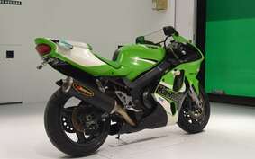 KAWASAKI NINJA ZX-7R 2001 ZX750P