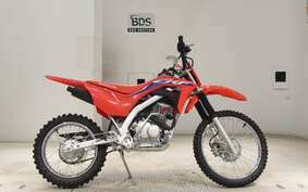 HONDA CRF125F JE03