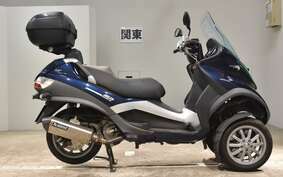 PIAGGIO MP3 250 M641