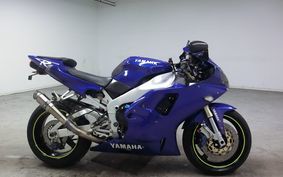 YAMAHA YZF-R1 1999 RN01