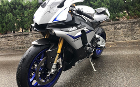 YAMAHA YZF-R1 M 2016 RN40