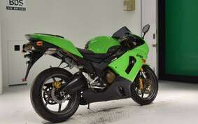 KAWASAKI NINJA ZX-6R 2005