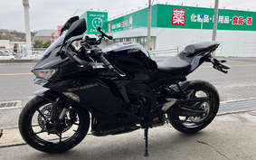 KAWASAKI NINJA ZX 25 ZX250E