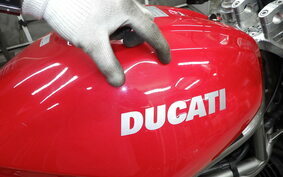 DUCATI MONSTER S4 2001