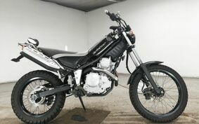 YAMAHA TRICKER DG10J