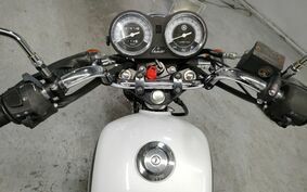 YAMAHA YB125SP LBPPCJL