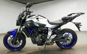 YAMAHA MT-07 2016 RM07J