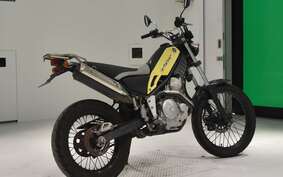 YAMAHA TRICKER DG10J