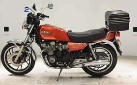 YAMAHA XJ550 2023 4V8