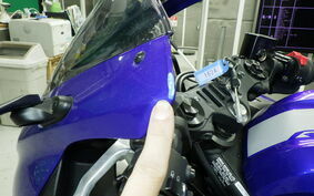 YAMAHA YZF-R3 2021 RH13J