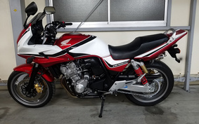 HONDA CB400 SUPER BOLDOR 2009 NC42